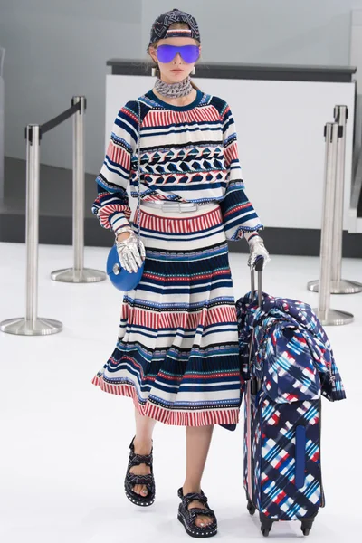 Look 33